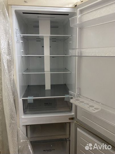 Холодильник lg новый