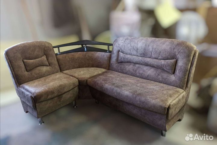 Угол кухонный новый