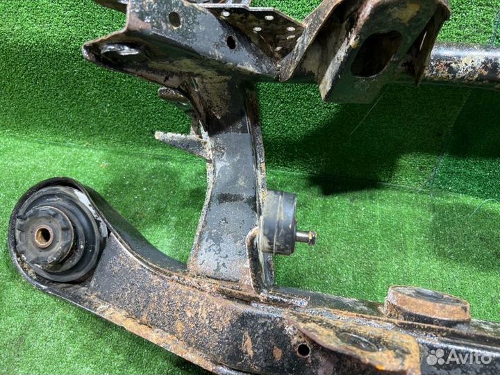 Балка подвески задняя Ssangyong Actyon кроссовер
