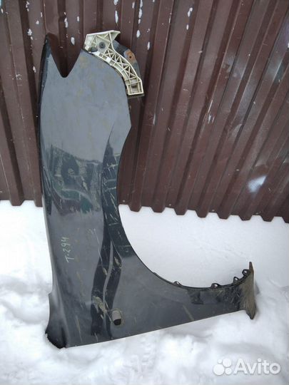 Крыло переднее правое Мазда 3 BK