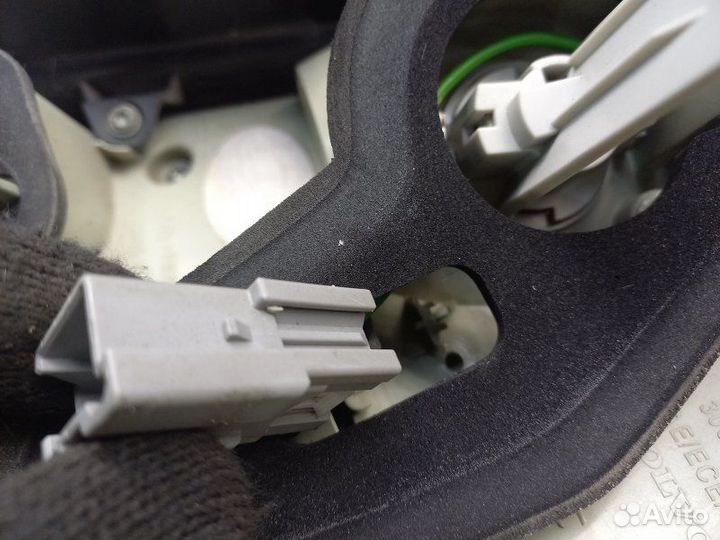 Фонарь задний левый Volvo Xc 70 2.4 D5244T 185 Л.С