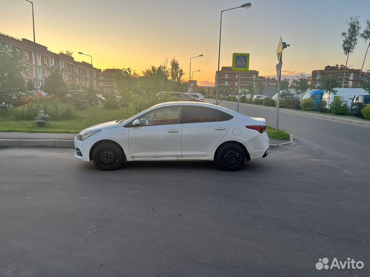 Hyundai Solaris 1.4 AT, 2018, 280 000 км