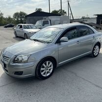 Toyota Avensis 1.8 MT, 2008, 376 000 км, с пробегом, цена 900 000 руб.