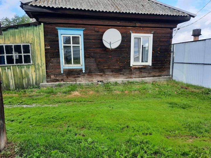 Дом 38 м² на участке 10 сот.