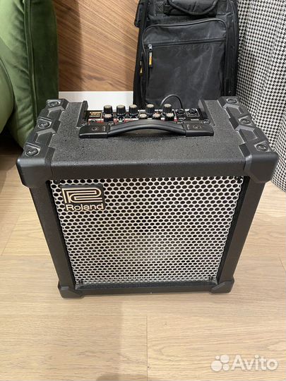 Гитарный комбоусилитель Roland cube 20XL