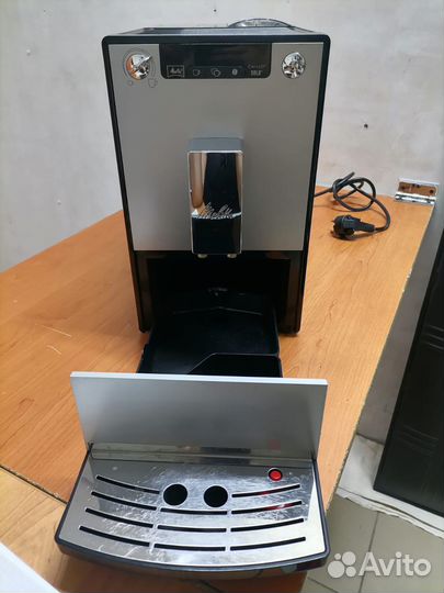 Продам Кофемашину Melitta 950-103 caffeo solo