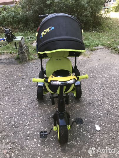 Детский трехколесный велосипед