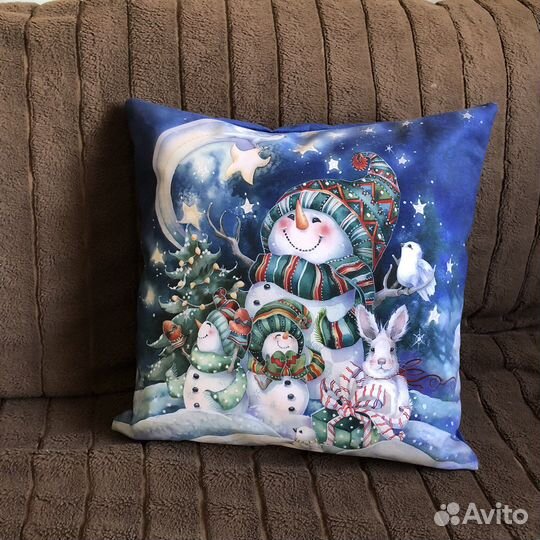 Новогодние декоративные наволочки на подушки