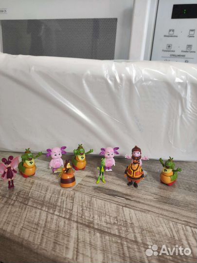 Игрушки Лунтик и его друзья