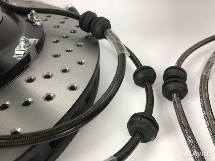 Тюнинг тормозная система Kia Quoris 1