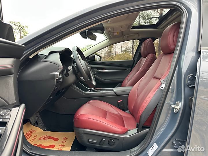 Mazda 3 1.5 AT, 2021, 36 000 км