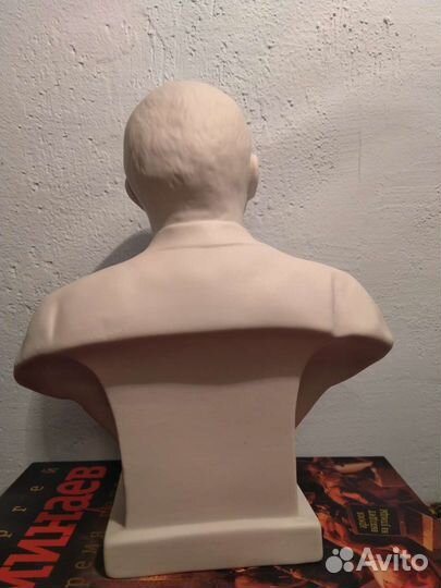 Бюсты Ленина лфз