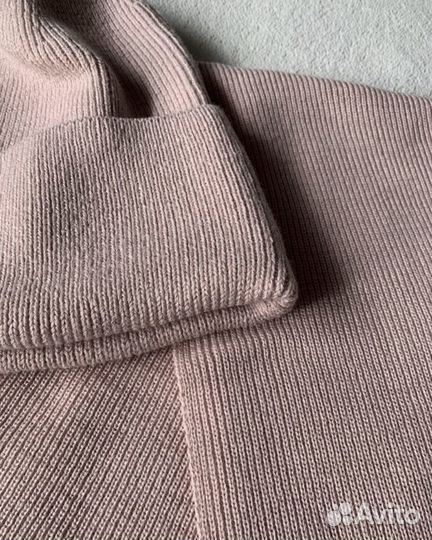 Новый Комплект шапка и шарф женские