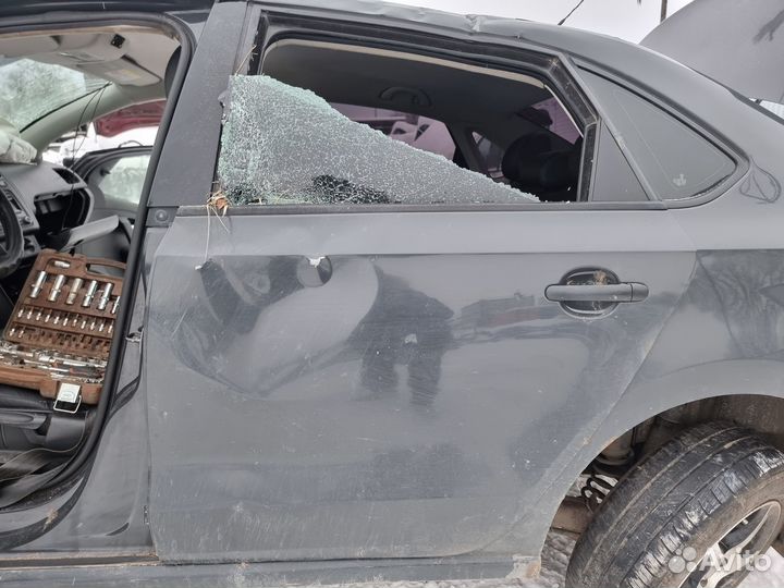 Дверь задняя левая Vw Polo Sedan серая LI7F оригин