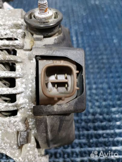 Генератор Toyota Voxy