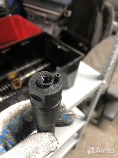 Топливная форсунка ом 904