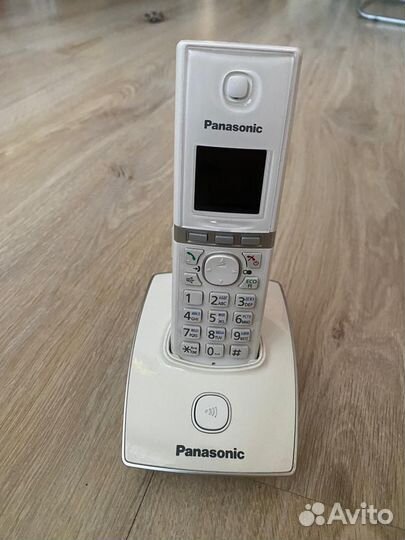 Радиотелефон Panasonic KX-TG8051 RUW White