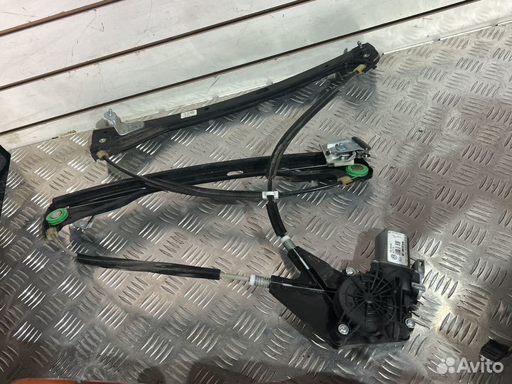 Стеклоподъемник передний правый volkswagen polo