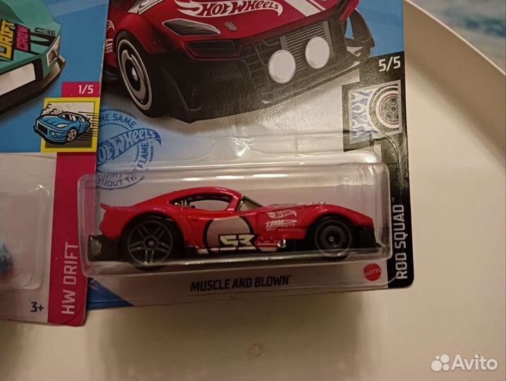 Hot wheels машинки 1:64