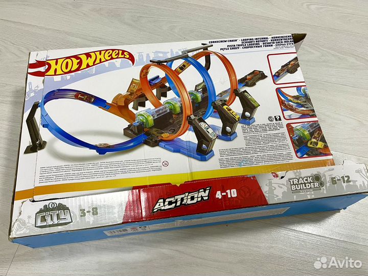 Hot Wheels Экшн Автотрек Винтовое столкновение FTB