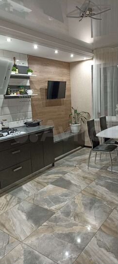 3-к. квартира, 90 м², 6/7 эт.