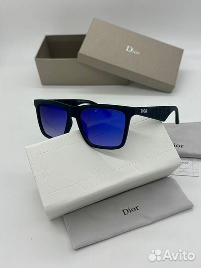 Солнцезащитные очки dior