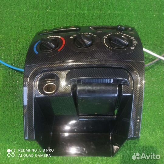 Блок управления климатом Geely MK