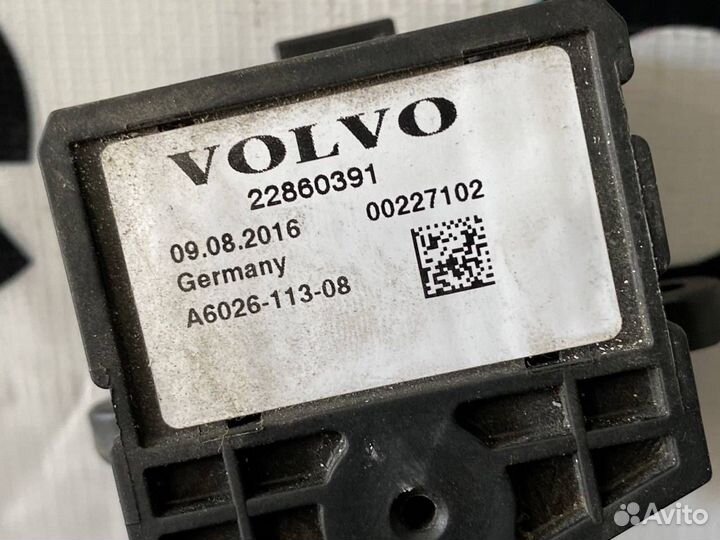 Переключатель подрулевой Volvo FH4 22860391