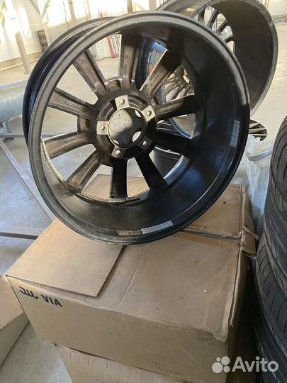 Продам диски колесные - От мерседес, тойота