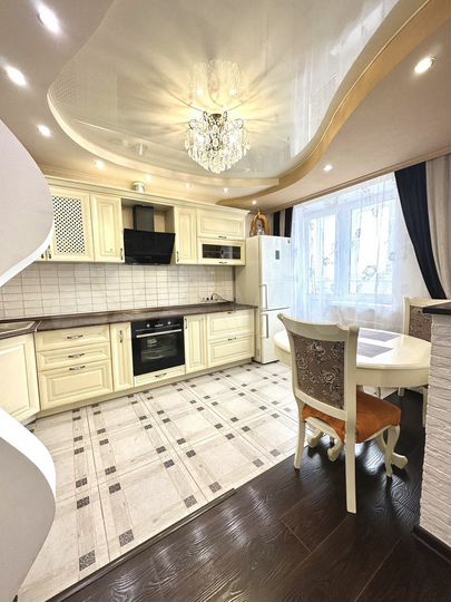 2-к. квартира, 65 м², 16/18 эт.