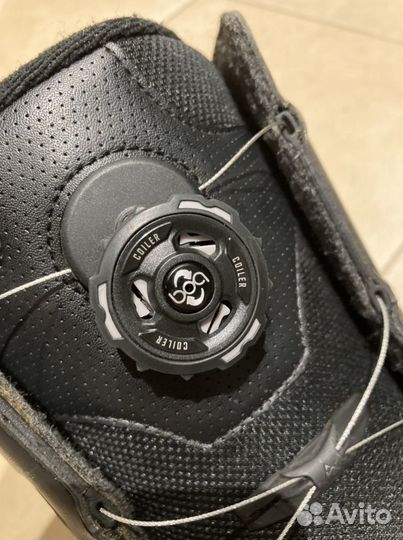 Сноубордические ботинки с креплением