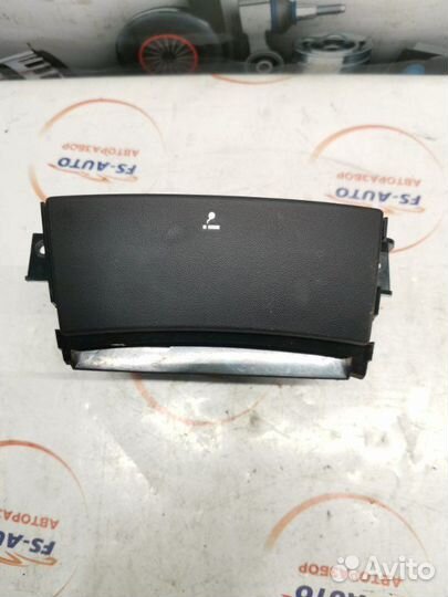 Пепельница Kia Ceed 1.6 G4FC 2009