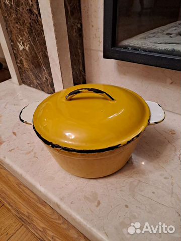 Кастрюля чугунная эмалированная СССР
