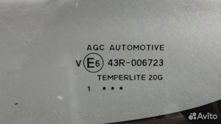 Стекло кузовное глухое заднее левое Mitsubishi