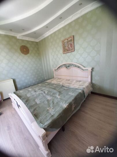 Спальный гарнитур бу