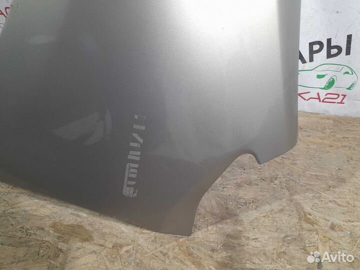 Крыло переднее левое Toyota Prius (2003-2011)