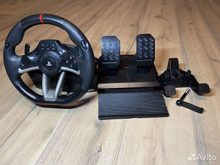 Игровой руль с педалями для пк
