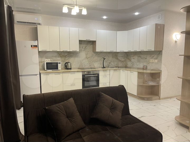 2-к. квартира, 37 м², 1/9 эт.