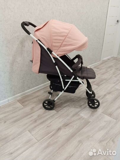 Прогулочная коляска rant largo star