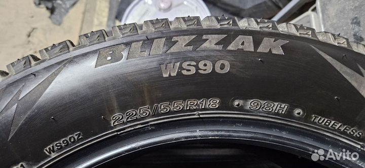 Bridgestone Blizzak WS90 225/55 R18 98H