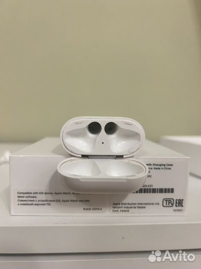 Наушник apple airpods