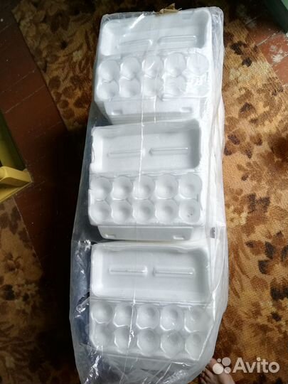 Ячейки для яиц