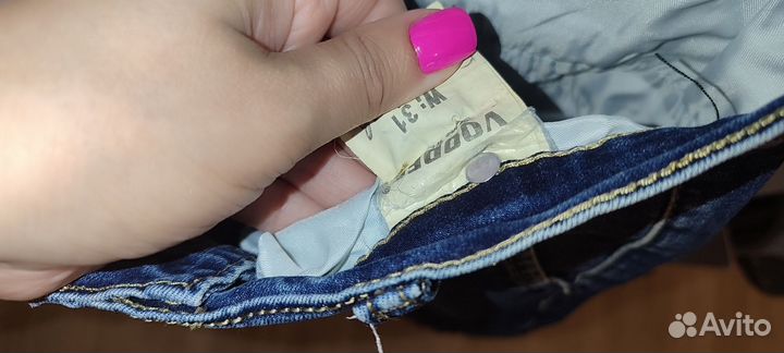 Продам джинсы на мальчика, рост 111-116