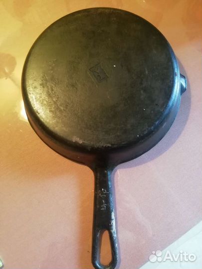 Чугунная сковорода СССР б/у