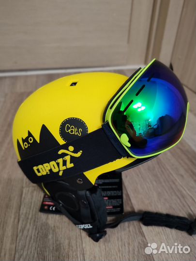 Горнолыжный шлем, очки, маски