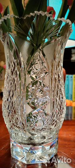 Большая Знаменитая ваза,Толстушка''