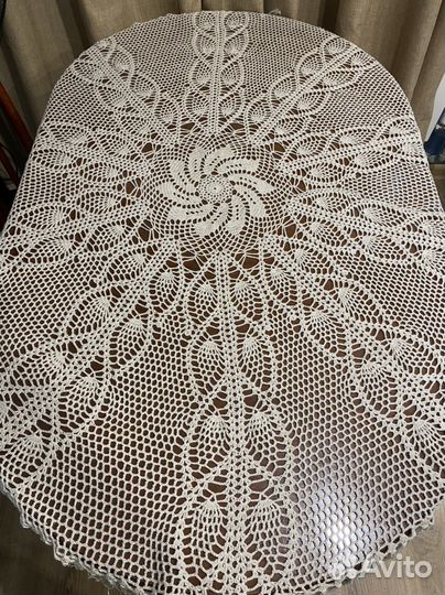 Скатерть круглая лен вязаная