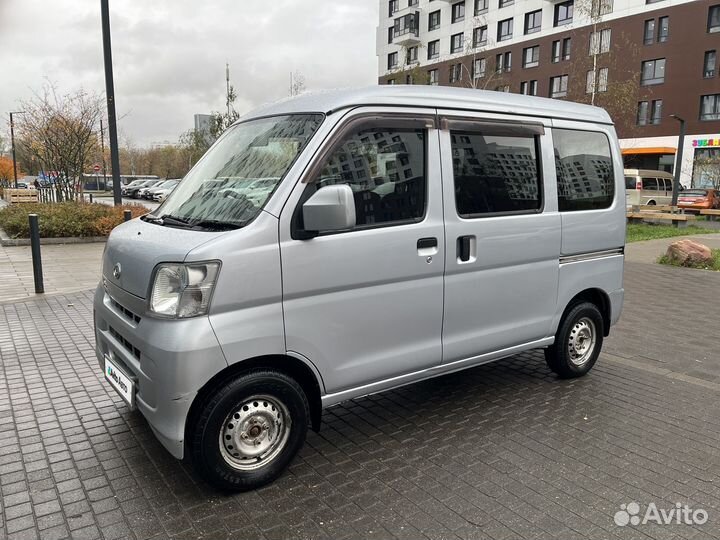 Daihatsu Hijet 0.7 AT, 2015, 130 800 км