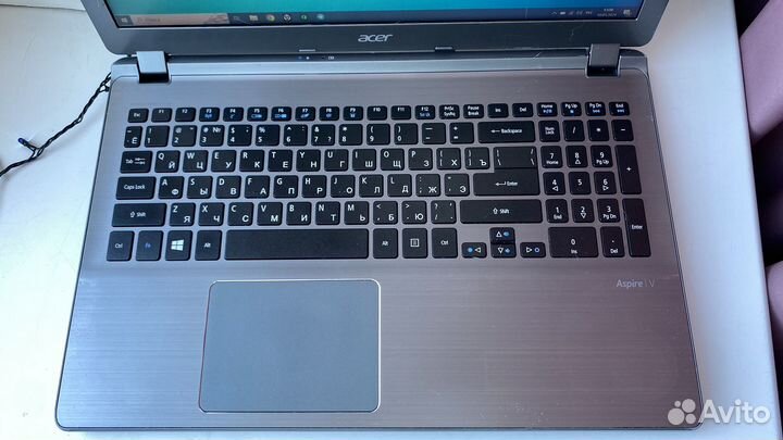 Ноутбук Acer Aspire V5-573G