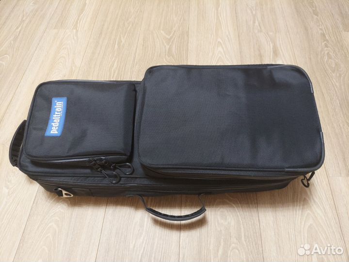 Педалборд с педалями и коммутацией